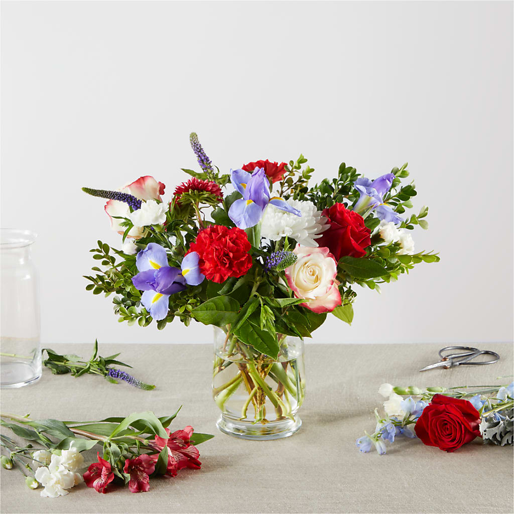 Star Spangled - A Florist Original – Visalia Flower Shop, Visalia CA