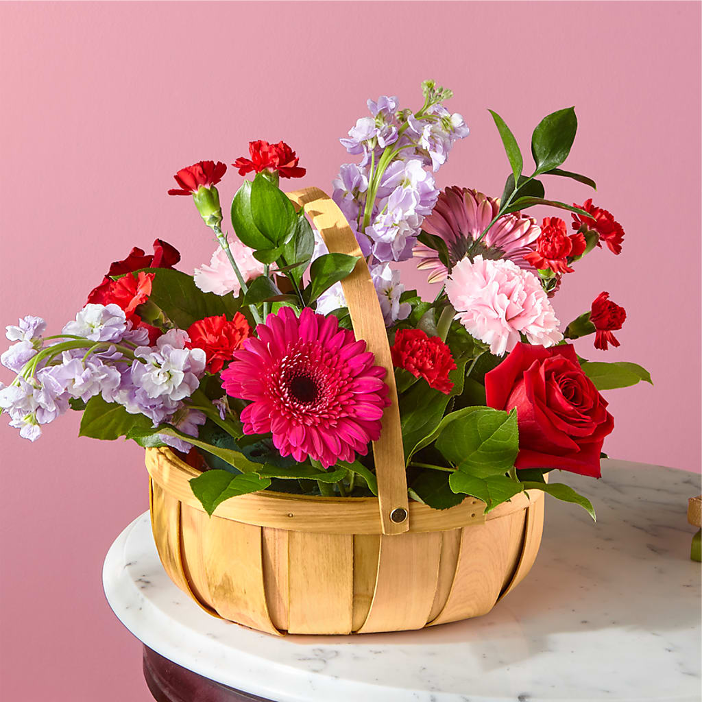 Pink Picnic Basket – Visalia Flower Shop, Visalia CA