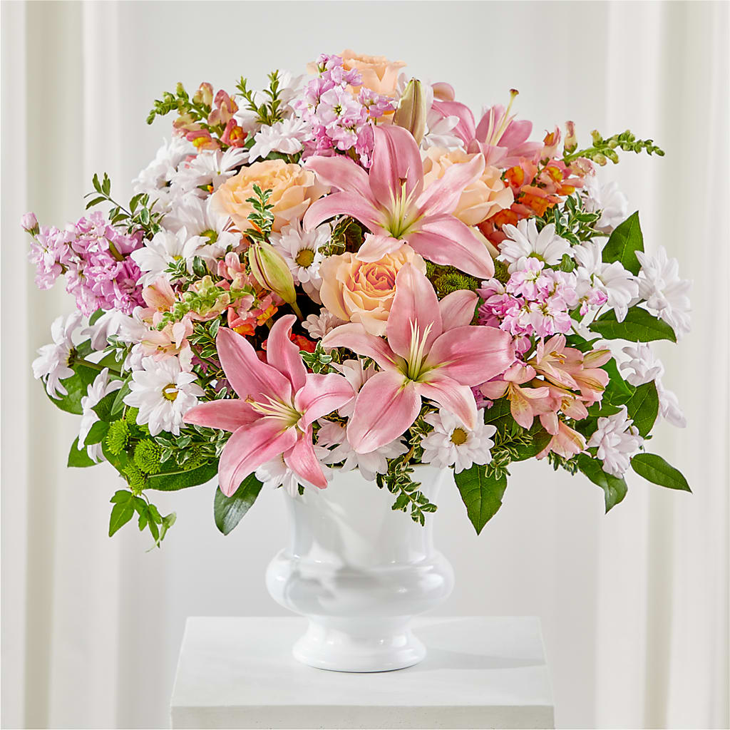 Heartfelt Gesture Urn Arrangement – Visalia Flower Shop, Visalia CA