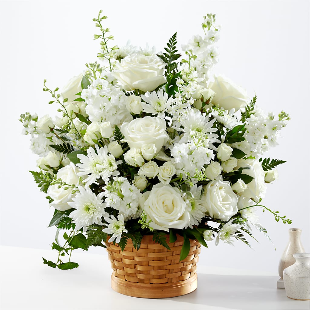 Heartfelt Condolences Arrangement – Visalia Flower Shop, Visalia CA