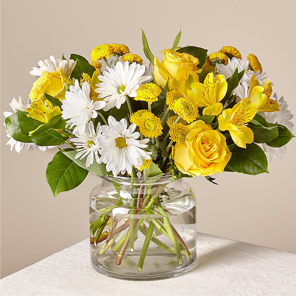 Sunny Sentiments Bouquet – Visalia Flower Shop, Visalia CA
