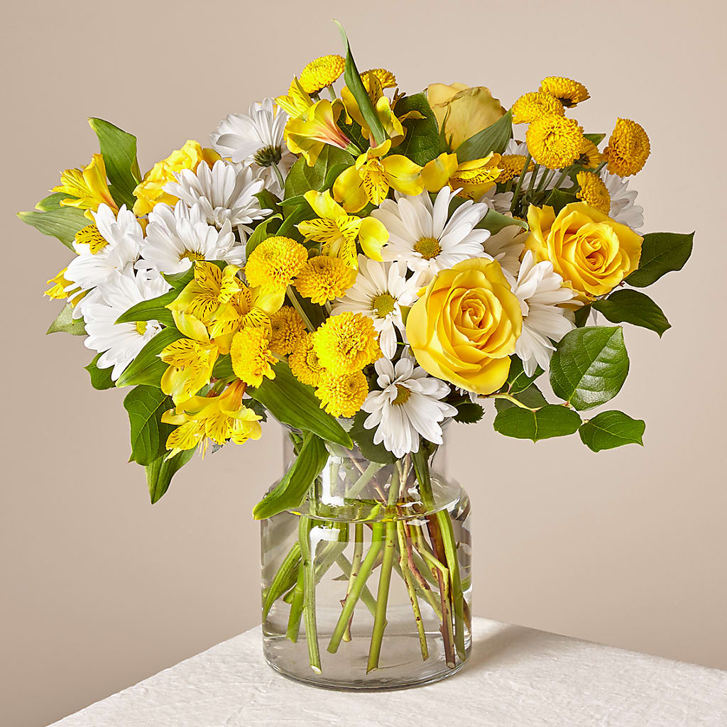 Sunny Sentiments Bouquet – Visalia Flower Shop, Visalia CA