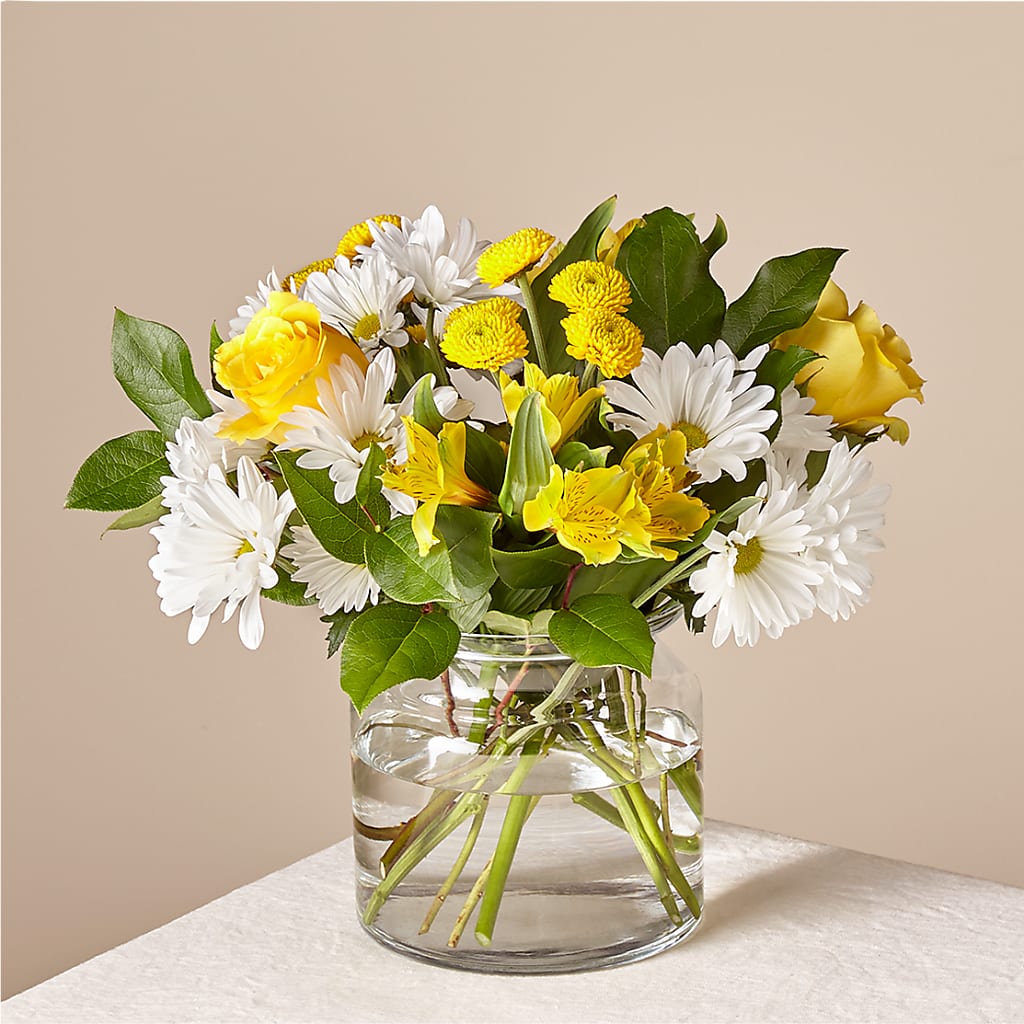 Sunny Sentiments Bouquet – Visalia Flower Shop, Visalia CA