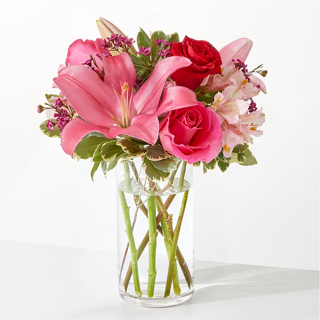Lucky in Love Bouquet – Visalia Flower Shop, Visalia CA