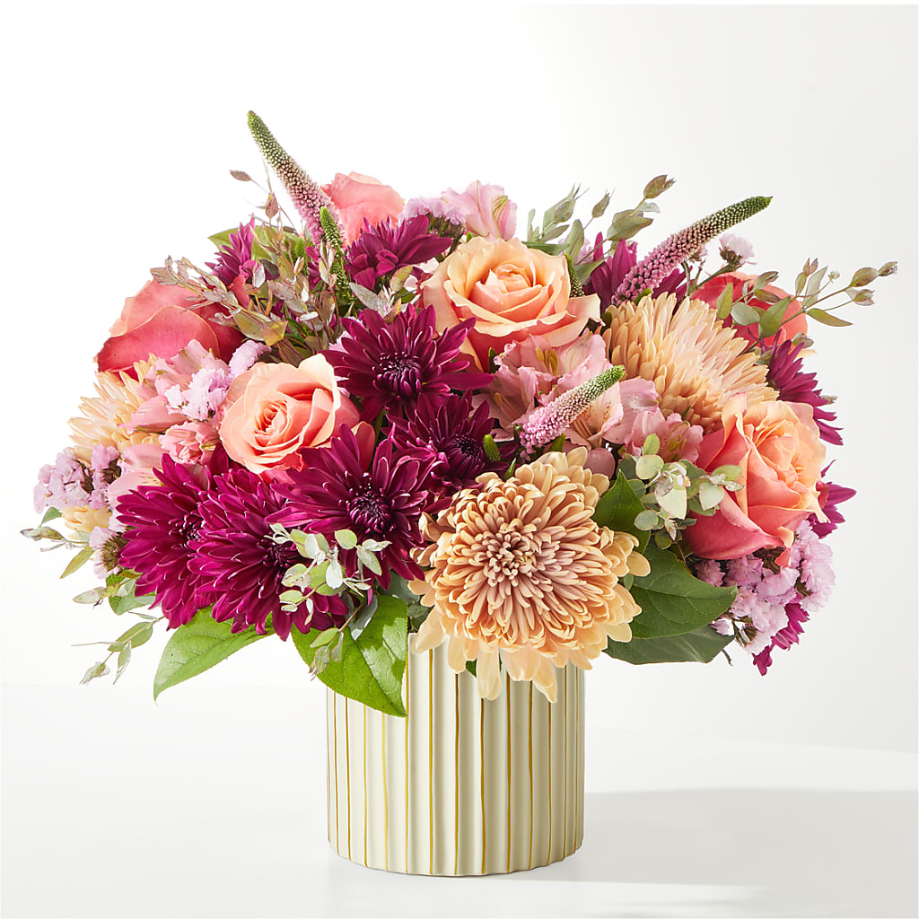 Berry Cobbler Bouquet with Ivory Vase – Visalia Flower Shop, Visalia CA