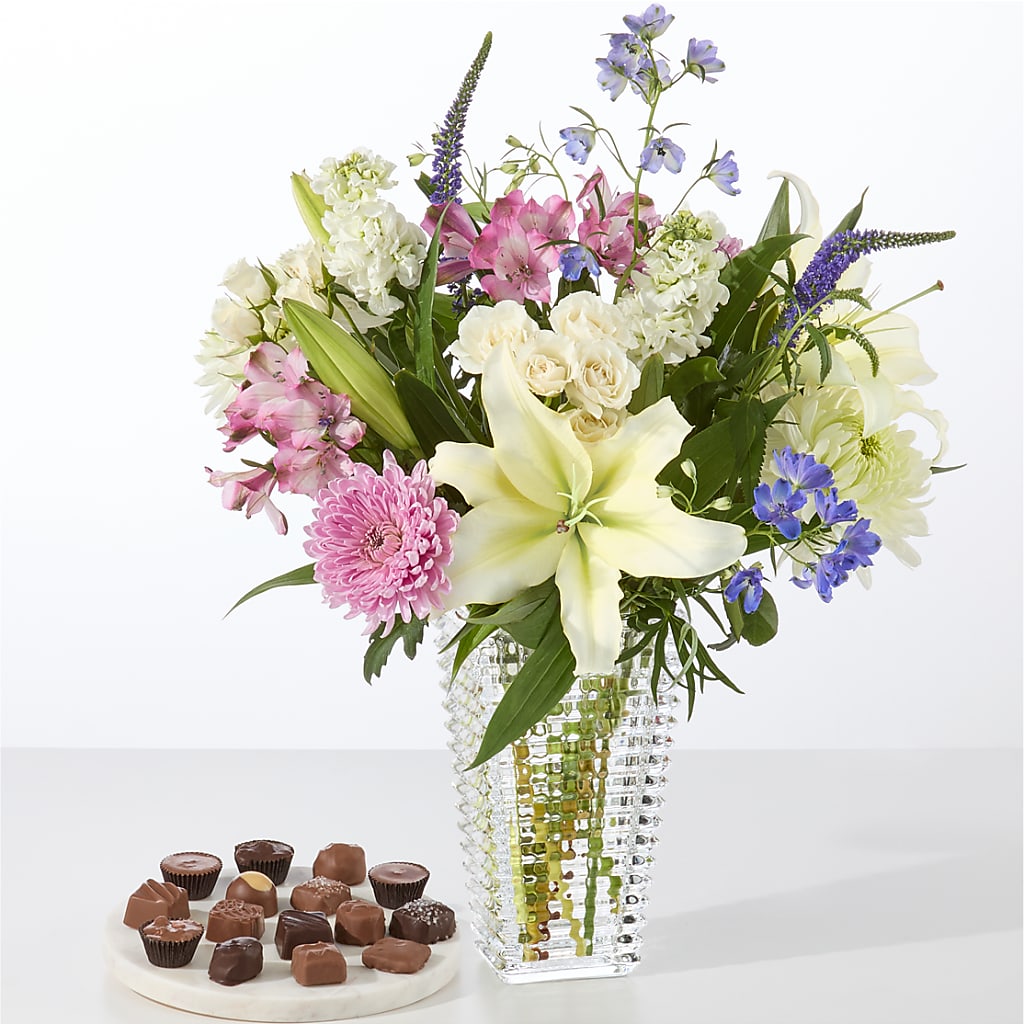 Winter Celebration Bouquet –  Visalia Flower Shop, Visalia CA