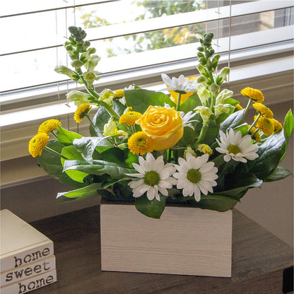 Sun Salutation Box Bouquet –  Visalia Flower Shop, Visalia CA
