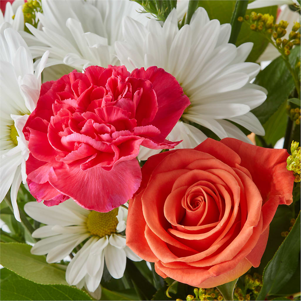 Oopsie Daisy Bouquet –  Visalia Flower Shop, Visalia CA