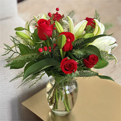 Sparkling Snowflakes Bouquet –  Visalia Flower Shop, Visalia CA