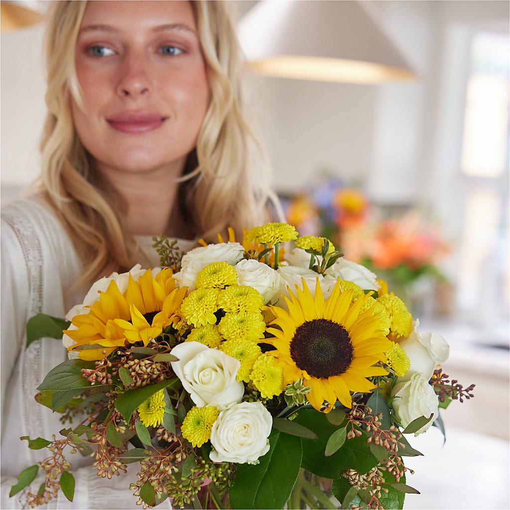 Luminous Morning Bouquet –  Visalia Flower Shop, Visalia CA