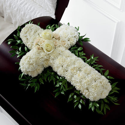 Peaceful Memories Casket Spray (Standard) –  Visalia Flower Shop, Visalia CA