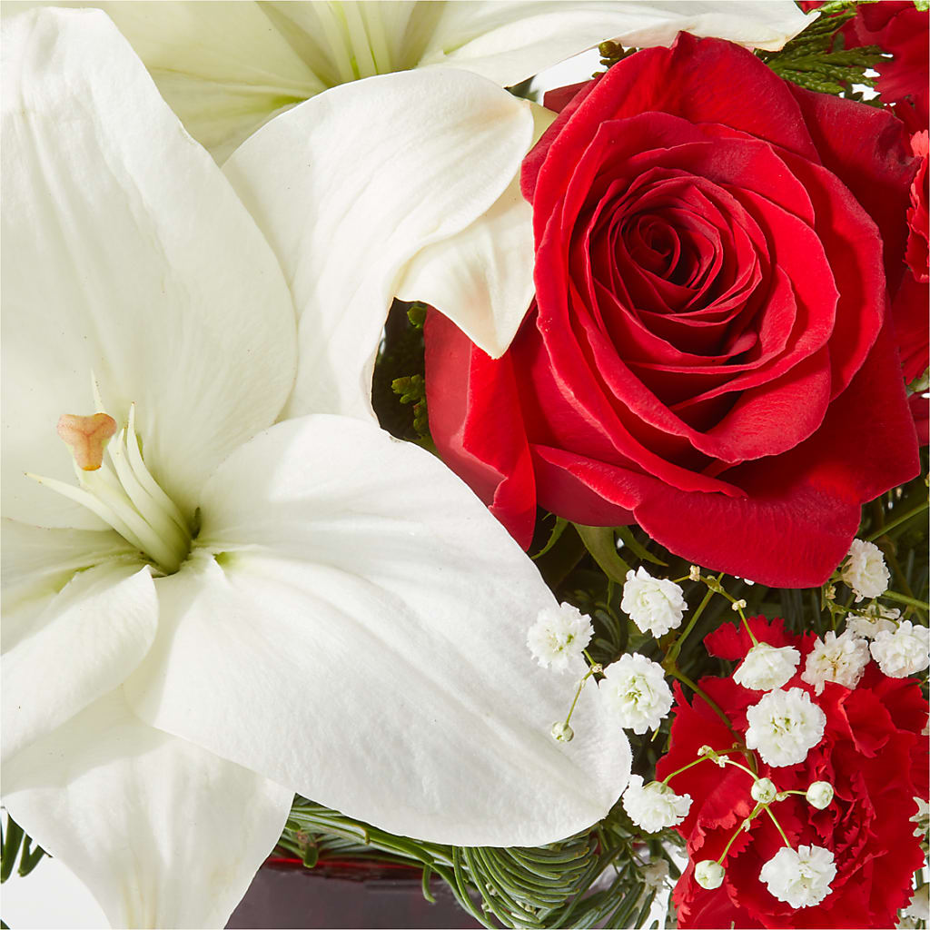 Holiday Season Bouquet –  Visalia Flower Shop, Visalia CA
