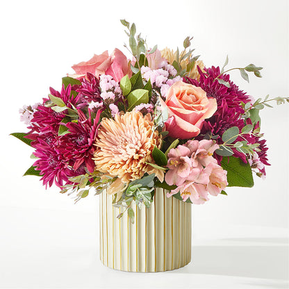 Berry Cobbler Bouquet with Ivory Vase –  Visalia Flower Shop, Visalia CA