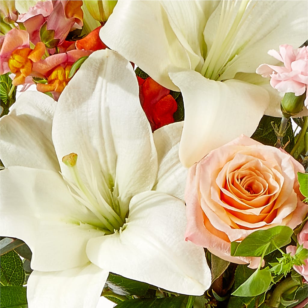 Grapefruit Splash Bouquet –  Visalia Flower Shop, Visalia CA